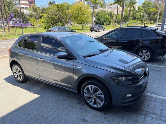 VOLKSWAGEN POLO 1.0 200 TSI COMFORTLINE AUTOMÁTICO